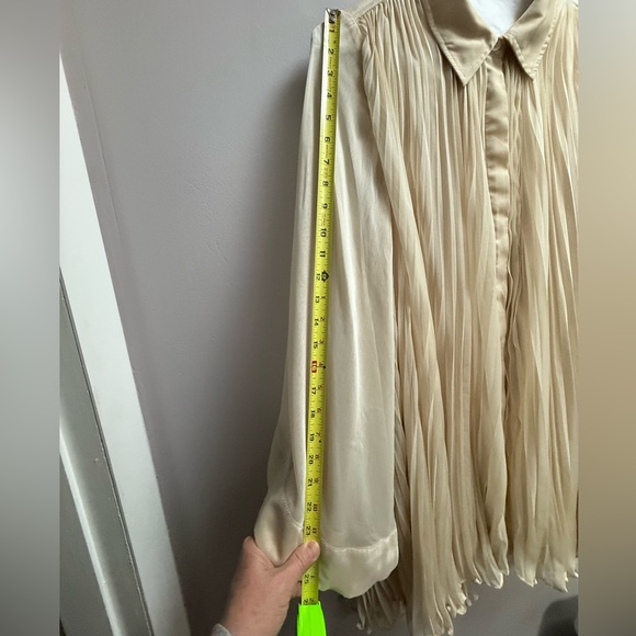 NWT Anthropologie Cream Pleated Stylish Shirt Like Mini Dress Women’s LP - Picture 12 of 16
